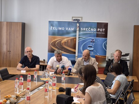 Novinarska konferenca