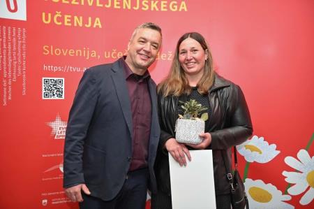 Krajevna skupnost Goče prejela priznanje za učečo se skupnost