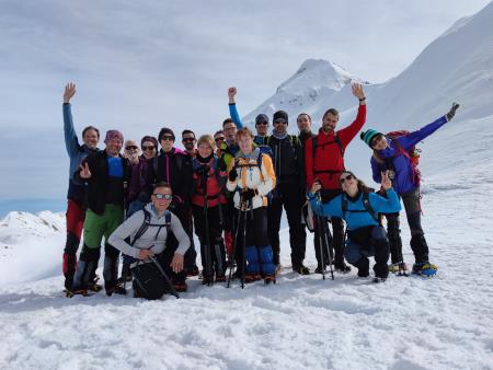 335938500_1184832132224405_1233485284826041581_n