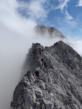 454477520_1037170461743589_8261829285890328854_n