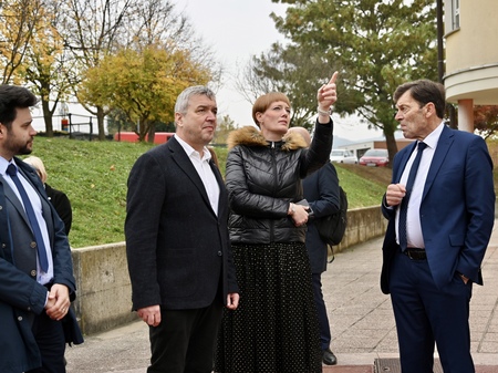 Fotografije z obiska